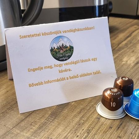 Hos-Cegledi Vendeghaz Miskolc -Oenallo Otthon, Mely Csak Az Oenoeke ภายนอก รูปภาพ